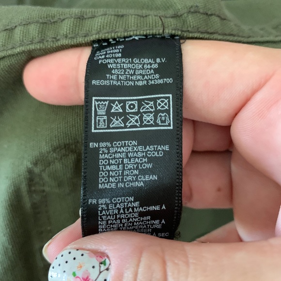 Forever 21 Army Green Utility Vest - Picture 5 of 5